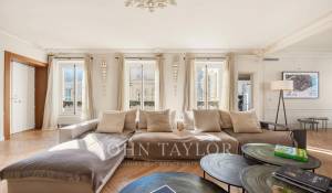 Sale Apartment Paris 7ème