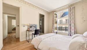 Sale Apartment Paris 7ème