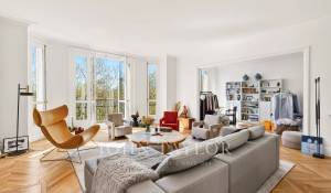 Sale Apartment Paris 7ème