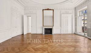 Sale Apartment Paris 7ème