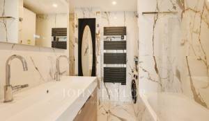 Sale Apartment Paris 7ème