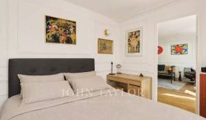 Sale Apartment Paris 7ème