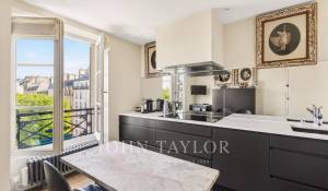 Sale Apartment Paris 7ème