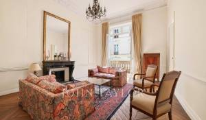 Sale Apartment Paris 7ème