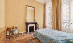 Sale Apartment Paris 7ème