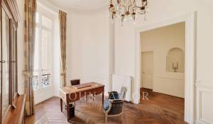 Sale Apartment Paris 7ème