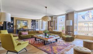 Sale Apartment Paris 7ème