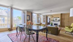 Sale Apartment Paris 7ème