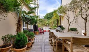 Sale Apartment Paris 7ème