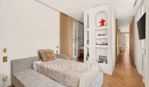 Sale Apartment Paris 7ème