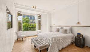 Sale Apartment Paris 7ème
