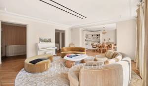 Sale Apartment Paris 7ème