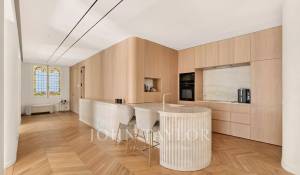Sale Apartment Paris 7ème