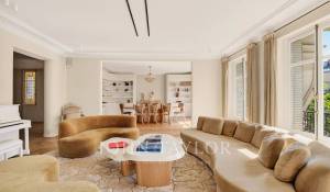 Sale Apartment Paris 7ème