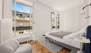 Sale Apartment Paris 7ème