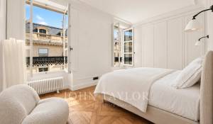 Sale Apartment Paris 7ème