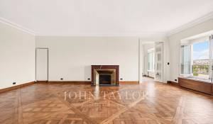 Sale Apartment Paris 7ème