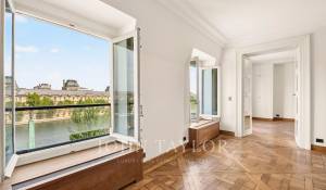 Sale Apartment Paris 7ème