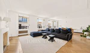Sale Apartment Paris 7ème
