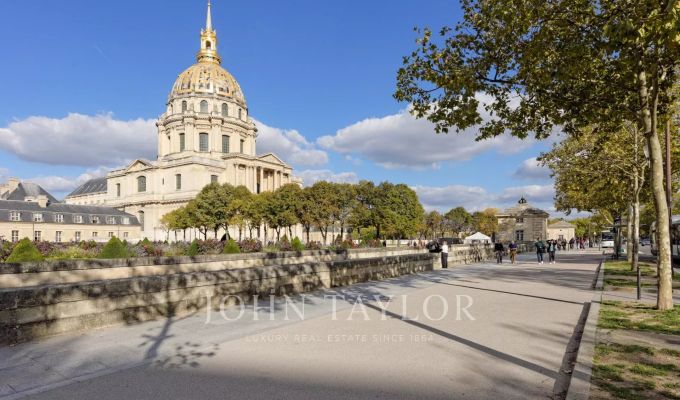 Sale Apartment Paris 7ème