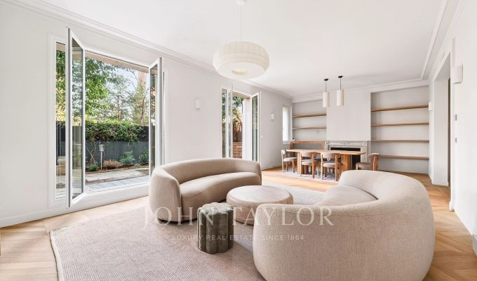 Sale Apartment Paris 7ème