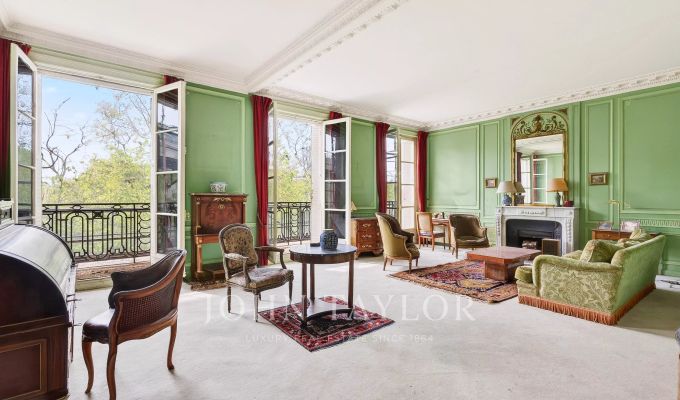 Sale Apartment Paris 7ème