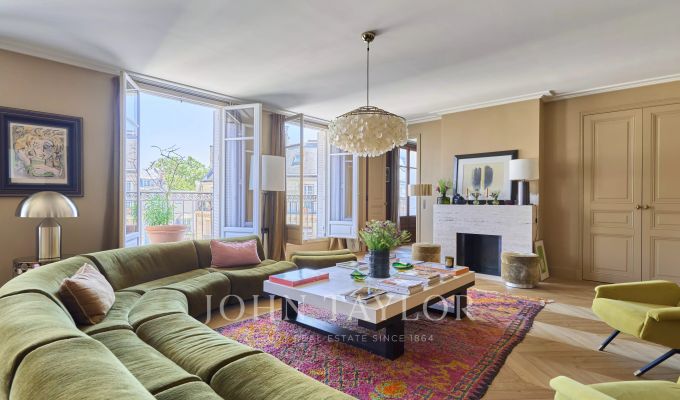 Sale Apartment Paris 7ème