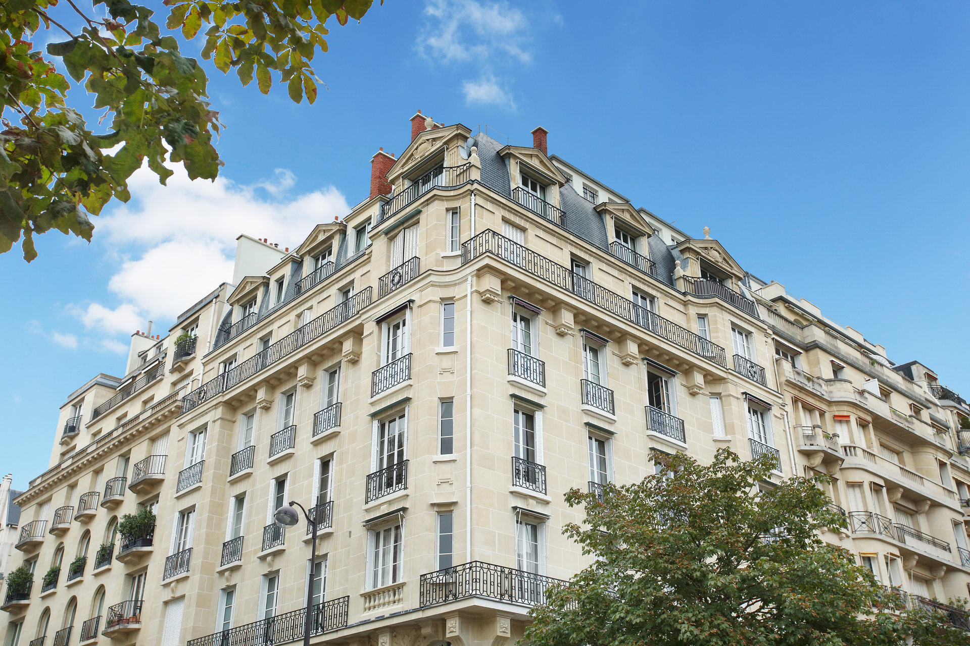 Ad Sale Apartment Paris 7ème (75007), 7 Rooms refV1825PA