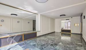 Sale Apartment Paris 8ème