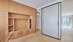 Sale Apartment Paris 8ème