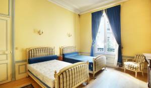 Sale Apartment Paris 8ème