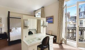 Sale Apartment Paris 8ème