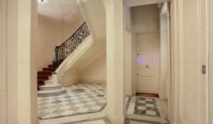 Sale Apartment Paris 8ème