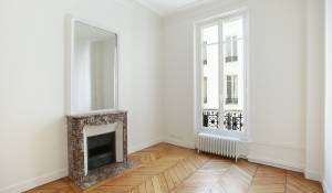 Sale Apartment Paris 8ème
