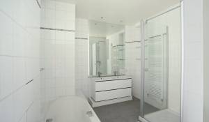 Sale Apartment Paris 8ème