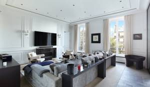 Sale Apartment Paris 8ème