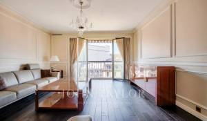 Sale Apartment Paris 8ème