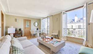 Sale Apartment Paris 8ème