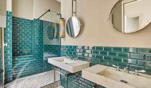 Sale Apartment Paris 8ème