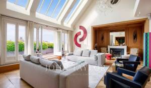 Sale Apartment Paris 8ème