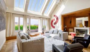 Sale Apartment Paris 8ème