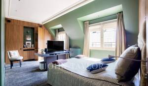 Sale Apartment Paris 8ème