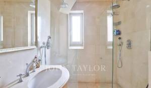 Sale Apartment Paris 8ème