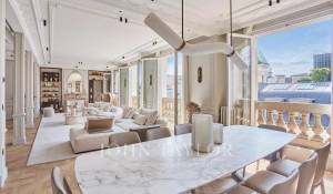 Sale Apartment Paris 8ème