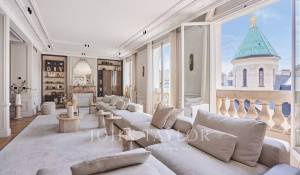 Sale Apartment Paris 8ème