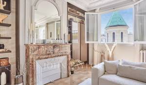 Sale Apartment Paris 8ème