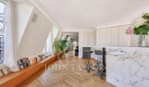 Sale Apartment Paris 8ème