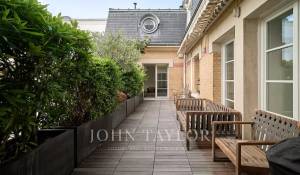 Sale Apartment Paris 8ème