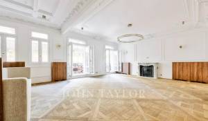 Sale Apartment Paris 8ème