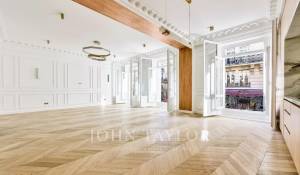 Sale Apartment Paris 8ème